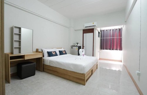 Khlong Nung Apartment | RoomQuest SPS Hotel and Residence