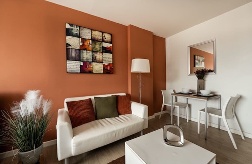 Khao Takiab Apartment | First Choice Suites by the Sea