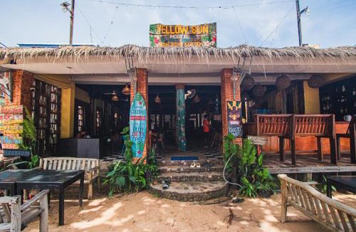 Koh Rong Sanloem Hostel | Yellow Sun M'pay Bay Koh Rong Sanloem