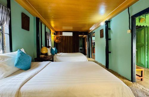Sangkat Sla Kram House | Old Khmer House