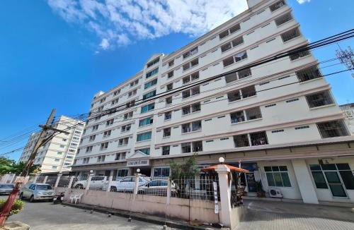 Mueang Samut Prakan District Apartment | เดอะสตาร์เพลส The Star Place