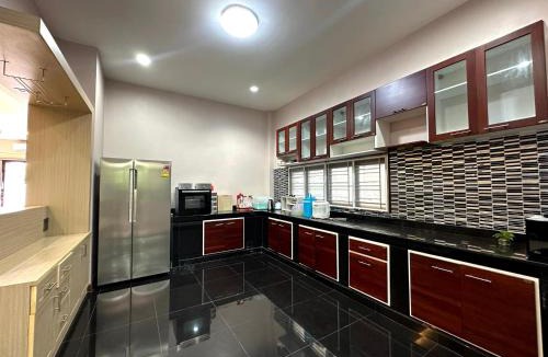 Singhanakhon Villa | The Horizon Villa Songkhla