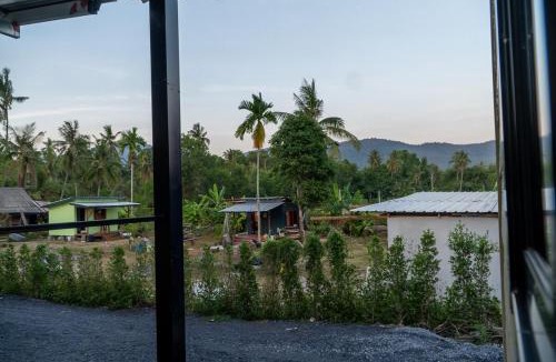Wok Tum House | 4K Workstation Fast WiFi and Central Location