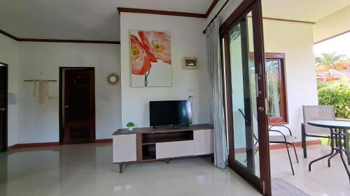 Mae Nam House | Ananda Resort villa 9 in Maenam Jungle
