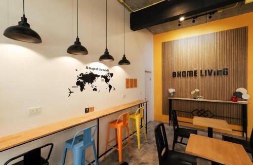 Ratchadaphisek Hostel | Bhome Living at MRT Sutthisan