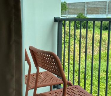 Lat Krabang Hostel | Yam Chao Hometel