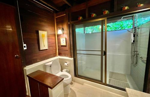 Kanchanaburi Ski Chalet | Cottage upon Tyne คอทเทจริมธาร - Woodland Cabin for 6