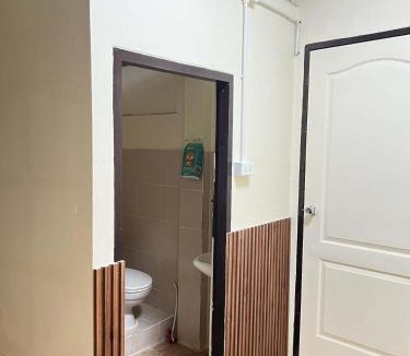 Phayao Hostel | ห้องพักรายวันถนนท่ากว๊าน Takwan Daily Home