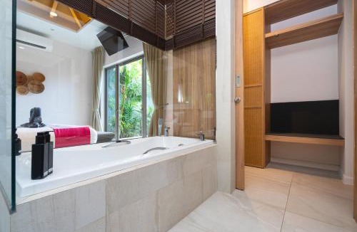 Kamala Villa | Tropical Private Pool Villa Dalaa 9
