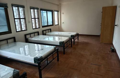Nai Mueang Hostel | Doctor Thanut Hostel