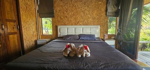 Khanu Woralaksaburi House | Bansuankeptawan farmstay