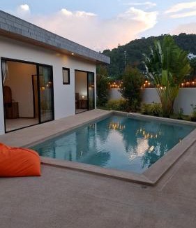 Lamai City Center Villa | Villa Yolo - Piscine Privée - 5 minutes de marche à pied - Lamai