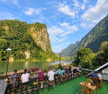 Nong Khiaw House | My village river side