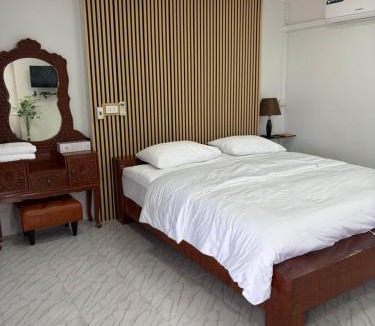 Phayuha Khirim House | บ้านคีรีรักษ์ โฮมสเตย์
