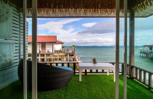 Koh Lan Hotel | Baanrimnam Kohlarn บ้านริมน้ำเกาะล้าน