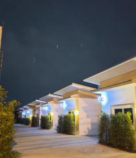 Bang Kadi Hostel | โรงแรม ลอตโต้ รีสอร์ท