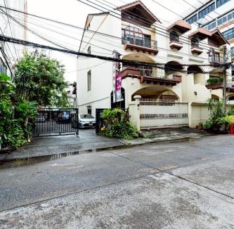 Ploenchit Apartment | Mitr Inn Sukhumvit 2 - สุขุมวิท 2