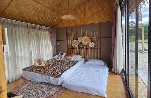 Tha Yang Villa | ลานไม้ต้น