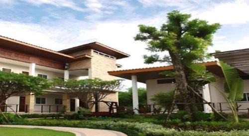 Nang Rong Resort | The Park Nangrong Resort