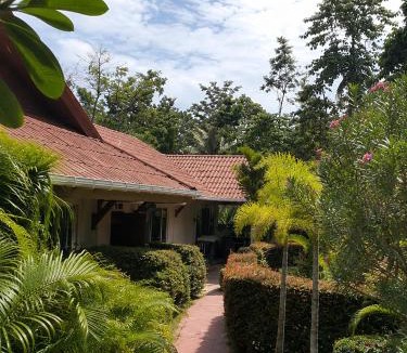 Ko Lanta Villa | Baan Chao Cottages