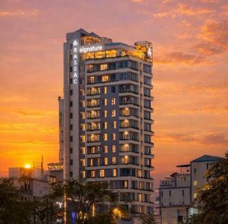 Chamkar Mon Hotel | Bassac Signature Living - Stay Above the City
