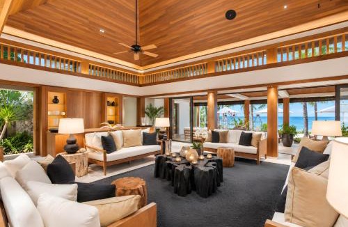 Khok Kloi Villa | Villa Nandana 7BR, Beachfront, Gym, Maid, BF