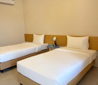 Pak Tho Hotel | Intha Resort