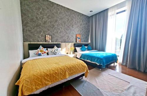 Chang Phueak Villa | C2 Cosmic Central Pool Villa for 10, Daily Maid, Billiards, Near Nimman