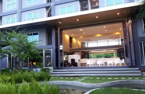 Nai Mueang Hotel | A+ Hotel