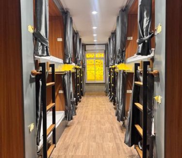 Vientiane Hostel | Lao Smart Box Hostel