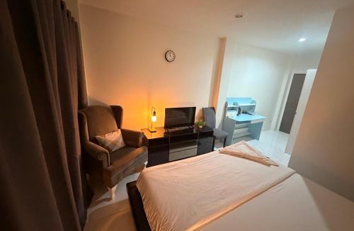 Bang Kho Laem House | Sheikh Stay In Hostel