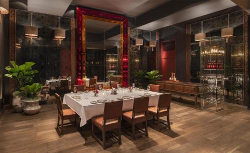 Ratchaprasong Hotel | Grand Hyatt Erawan Bangkok