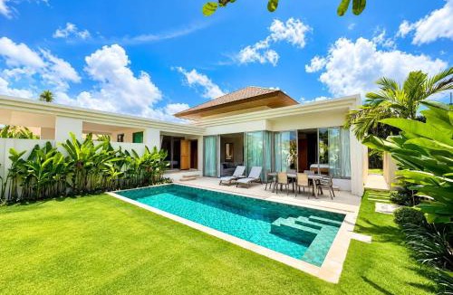 Thep Kasattri House | Brand New Private 3-Bedroom Pool Villa in Bang Tao, Phuket