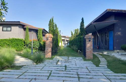 Phitsanulok Hotel | ดิ อัยรารินทร์ รีสอร์ท