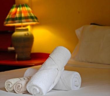 Bai Lan House | Moondance Cottage Inn