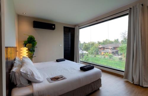 Old City Villa | VORA RETREAT- 8 bedrooms I Old City I Daily Maid
