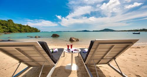 Plai Laem Villa | Dhevatara Residence Beachfront Villas