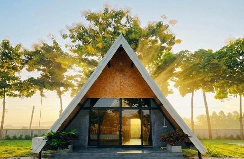 Khlong Lan Hotel | Ban Tew Kao