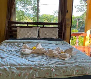 Bang Bao Bay Hotel | Elephant garden2