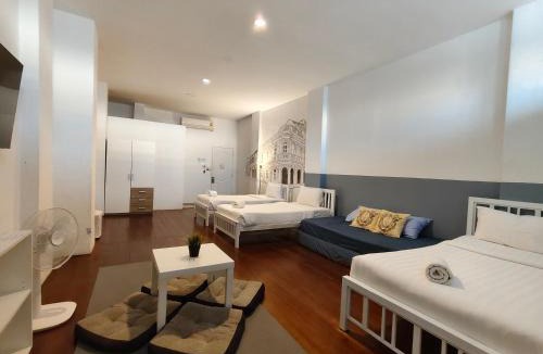 Old Phuket Town Hostel | Chino Town at Yaowarat Phuket - SHA Plus