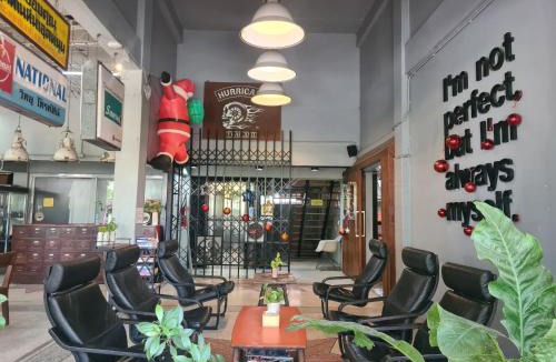 Phitsanulok Hotel | The 8 Factory Hotel Phitsanulok