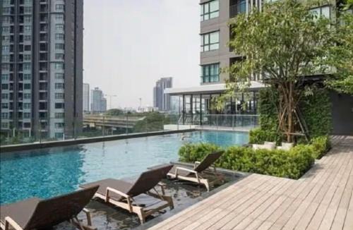 Pattaya Bay Apartment | Modern 1BR at The Base Pattaya Central
