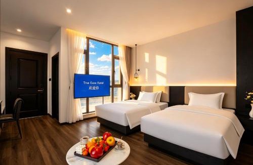 Vientiane Hotel | 万象法国街真逸酒店close to French StreetSurrounded by various delicacies and gathered international