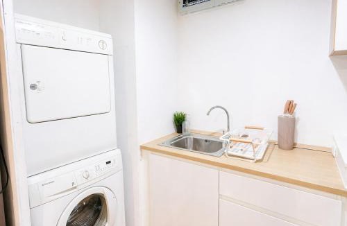 Chong Nonsi Apartment | Elegant Vintage 3BR Family Home Sathorn