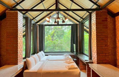 Thong Pha Phum Resort | Puprai Tarnnarm Resort
