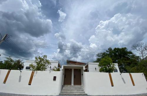 Downtown Krabi Villa | The Town Pool Villas