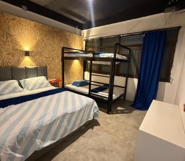 Ratchathewi Bed & Breakfast | MAXi MaMa Room