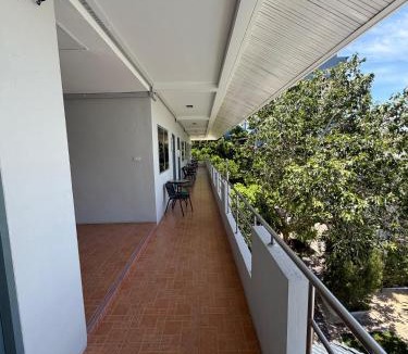 North Pattaya Hotel | Amaya Bloom Resort & Spa