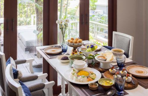 Bang Khun Phrom Hotel | The Raweekanlaya Bangkok Wellness Cuisine Resort