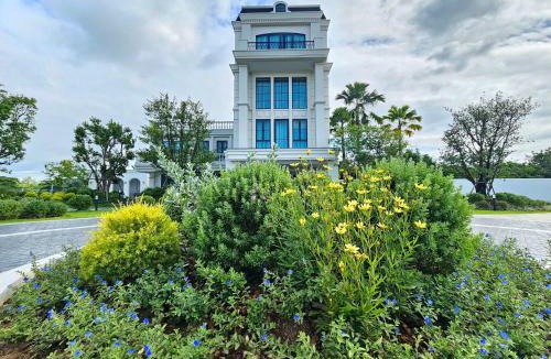 San Klang Villa | GrandVillaMaalai